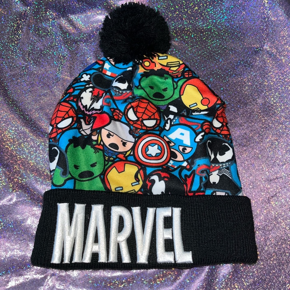 Marvel Beanie - Picture 2 of 4